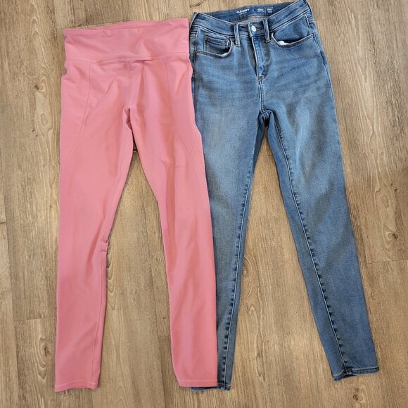 Old Navy Pants - Picture 1 of 1